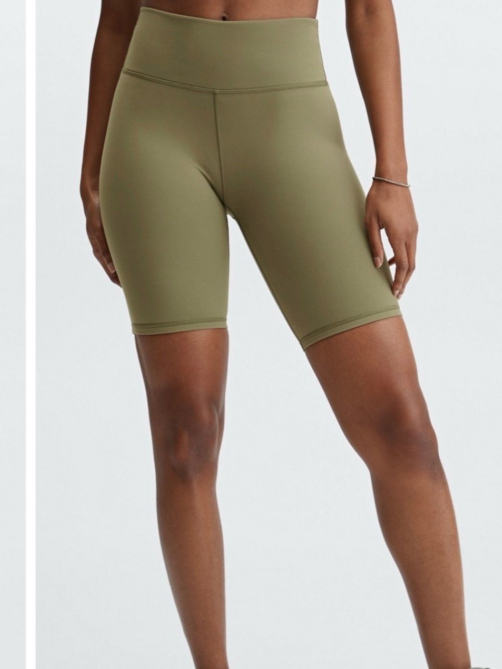 Fabletics Define High-Waisted 9" Short Size:XS